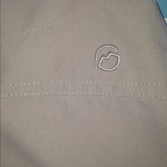 Magellan outdoors skirt with shorts built in under - Picture 6 of 6